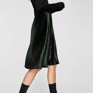 Zara Velvet Pleated Skirt
